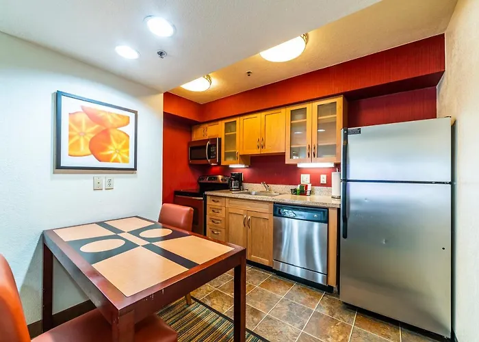 Metro Phx Studio Queen Upstairs Sleeps 4 Modern Design Best Amenities